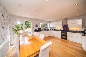 EXTENDED DINING KITCHEN- click for photo gallery